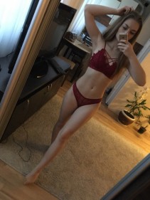 Фото проститутки Вика №2 в городе Волгоград