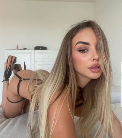 Фото проститутки Виктория №1 в городе Волгоград